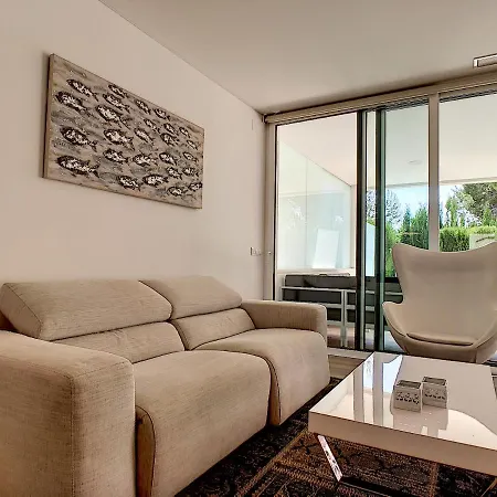 Acacia Golf @ Colinas Golf Apartment